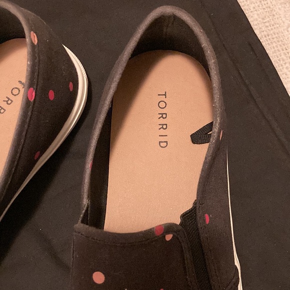 Torrid size 11WW slip ones NWOT - Picture 2 of 5